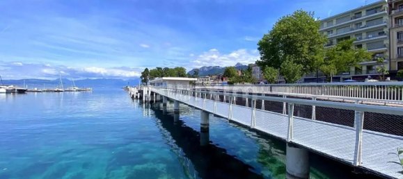 Дуплекс с 3 спальнями в Эвиан-ле-Бен, Франция № 289719 2