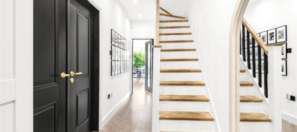 4 bedrooms Commercial property in Barnet, United Kingdom No. 6469 7