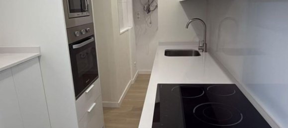 3 bedrooms Apartment in Barcelona, Spain No. 138416 5