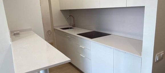 3 bedrooms Apartment in Barcelona, Spain No. 138416 4