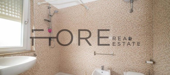 2 rooms Apartment in Rome, Italy No. 37055 12