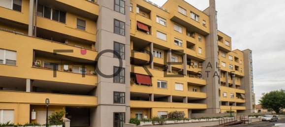 2 rooms Apartment in Rome, Italy No. 37055 5