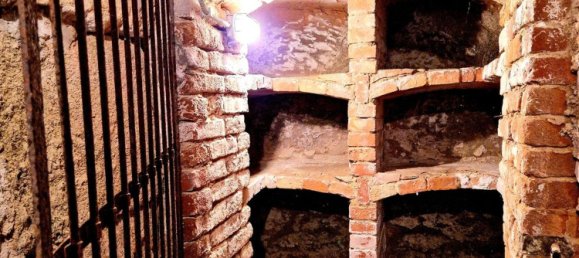 7-Zimmer Haus in Asti, Italy, Nr. 71702 25