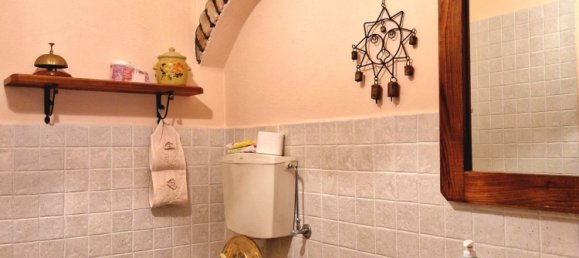 7-Zimmer Haus in Asti, Italy, Nr. 71702 8