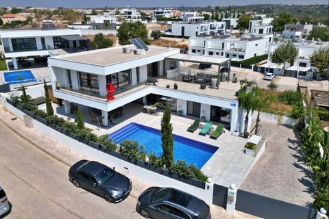 3 Schlafzimmer Haus in Silves, Portugal, Nr. 330090