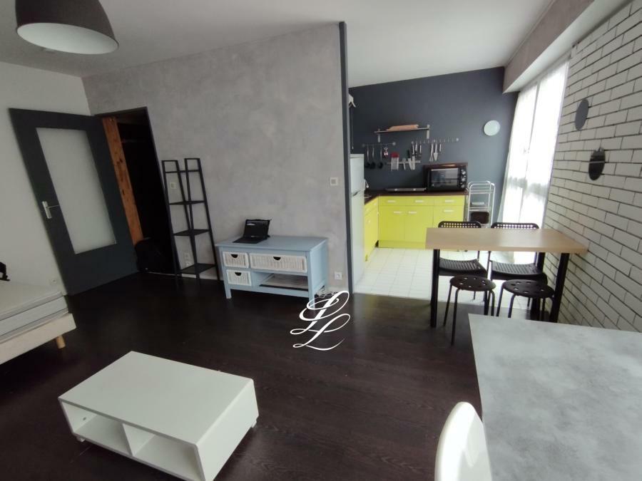 Studio in Rennes, France No. 307081