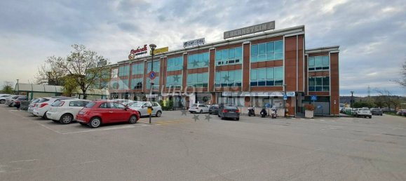 3-Zimmer Gebäude in Sant'Ambrogio di Valpolicella, Italy, Nr. 360624 5