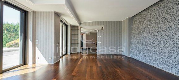 Villa T7 em Besana in Brianza, Italy N.º 329817 8