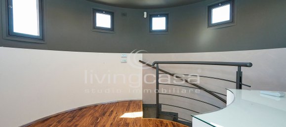 Villa T7 em Besana in Brianza, Italy N.º 329817 19