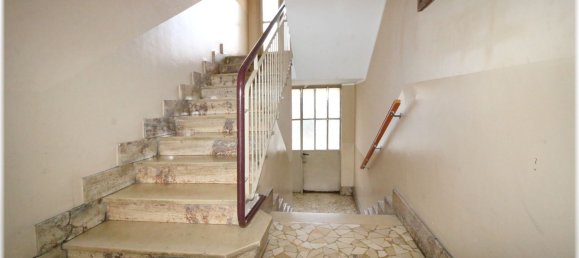 3 rooms Apartment in Turin, Italy No. 211025 10