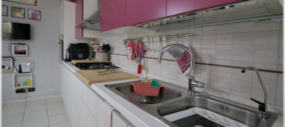 3 rooms Apartment in Turin, Italy No. 211025 23