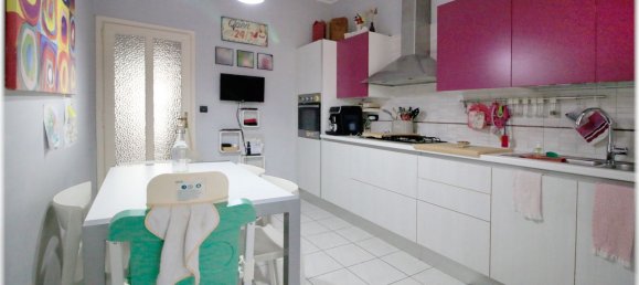 3 rooms Apartment in Turin, Italy No. 211025 24