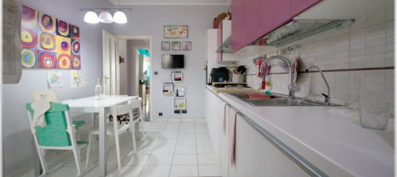 3 rooms Apartment in Turin, Italy No. 211025 21