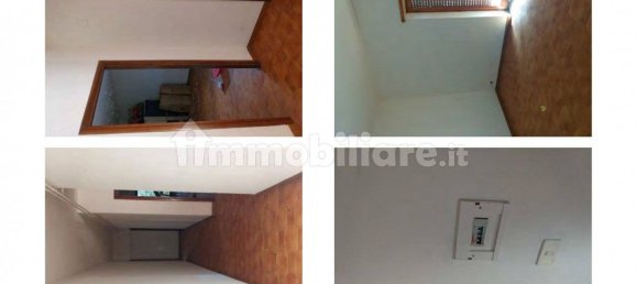 3 rooms Apartment in Genzano di Roma, Italy No. 363951 2