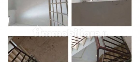 3 rooms Apartment in Genzano di Roma, Italy No. 363951 5