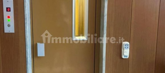 2 bedrooms Apartment in Turin, Italy No. 264105 6