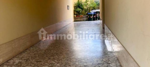 2 bedrooms Apartment in Turin, Italy No. 264105 3