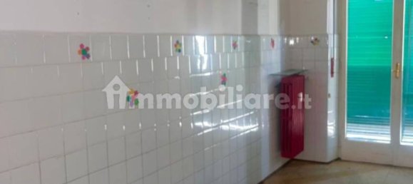 2 bedrooms Apartment in Turin, Italy No. 264105 27