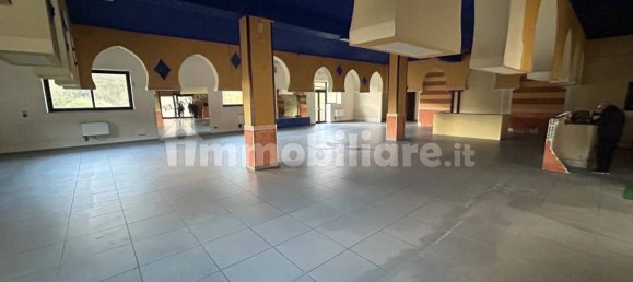 3غرفة عقار تجاري في Carolei, Italy رقم 233492 2