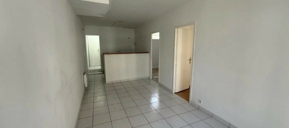 Квартира с 2 спальнями в Буко, Франция № 276673 3