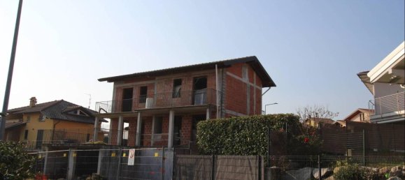 7-Zimmer Villa in Daverio, Italy, Nr. 157188 32