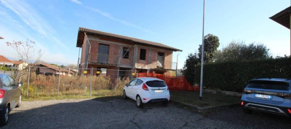 7-Zimmer Villa in Daverio, Italy, Nr. 157188 5