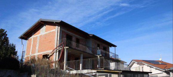 7-Zimmer Villa in Daverio, Italy, Nr. 157188 8