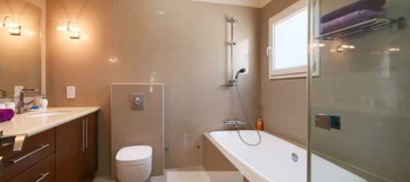 6 غرف نوم فيلا في Paphos, Cyprus رقم 16428 5