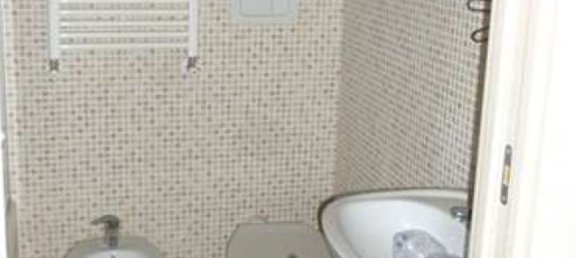 Квартира с 7 комнатами в Трани, Италия № 181226 11