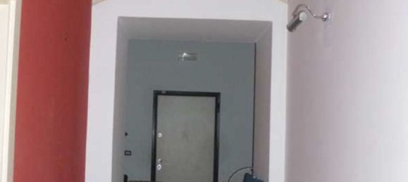 Квартира с 7 комнатами в Трани, Италия № 181226 6