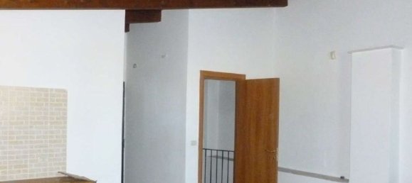 Квартира с 7 комнатами в Трани, Италия № 181226 16