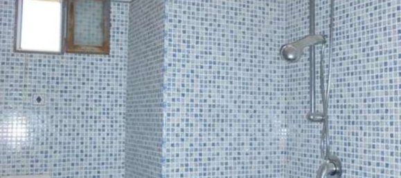 Квартира с 7 комнатами в Трани, Италия № 181226 18