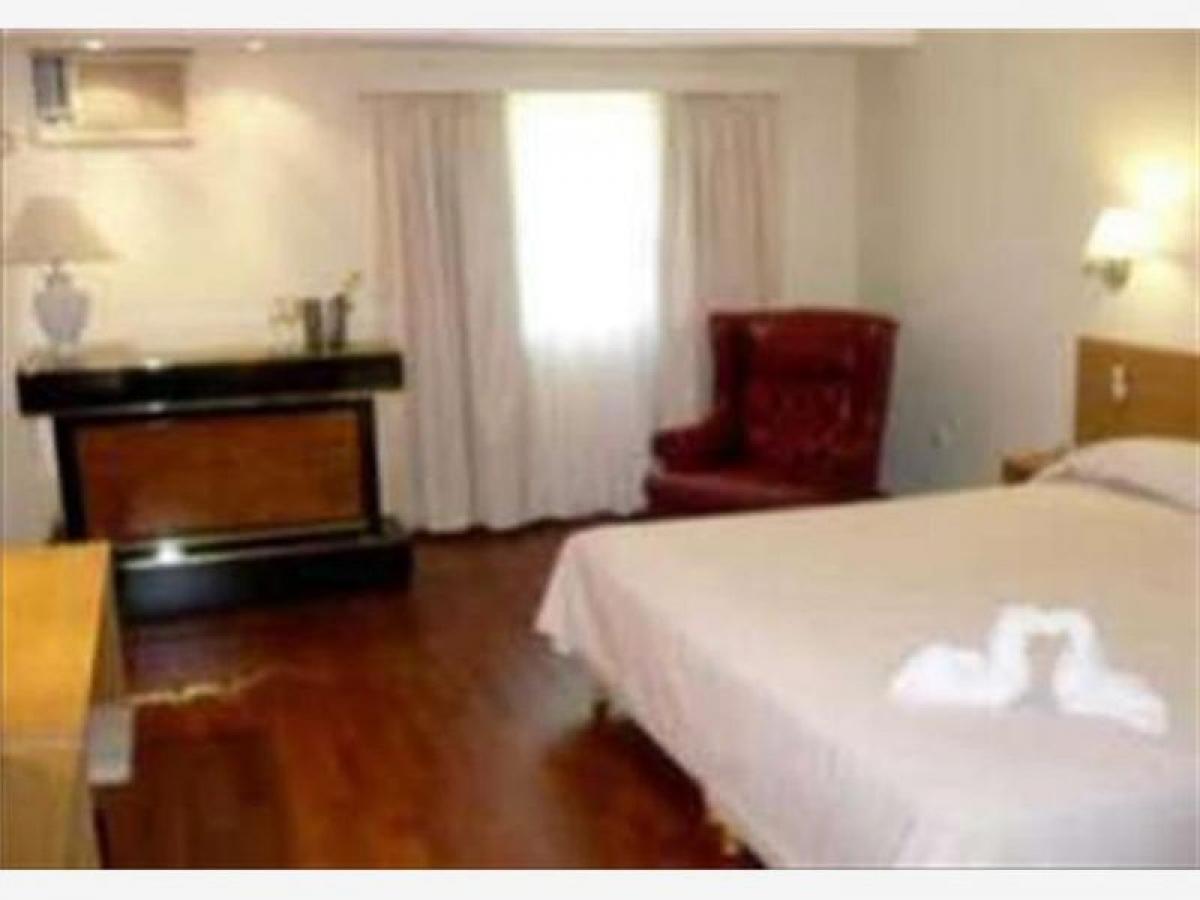 Hotel en Córdoba, Argentina 3800 m² No. 23724