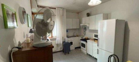 3-salle Appartement à Pineto, Italy No. 94929 32