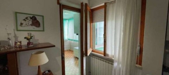 3-salle Appartement à Pineto, Italy No. 94929 33