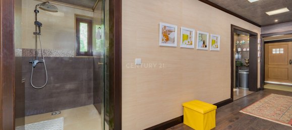 5 bedrooms Villa in Funchal, Portugal No. 127394 21