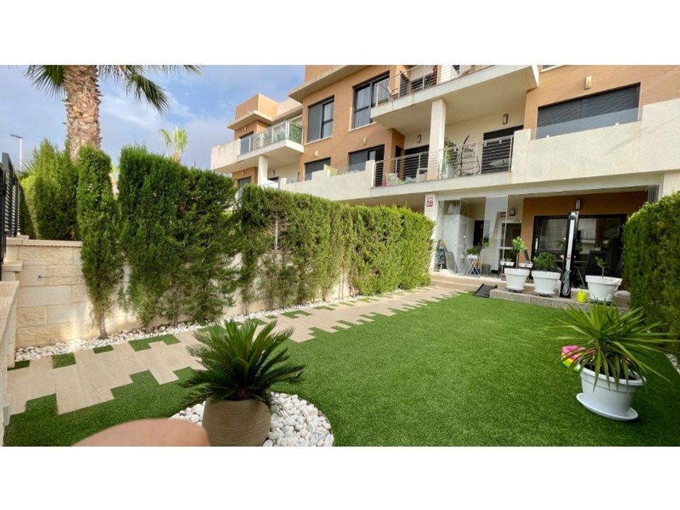 2 bedrooms Apartment in Alicante, Spain No. 189876