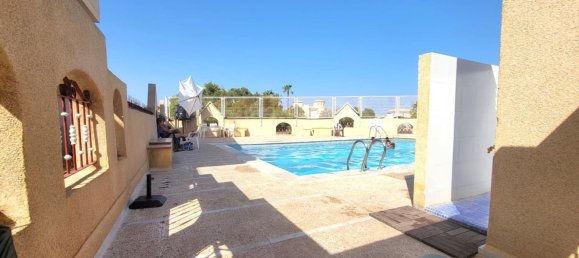 3 غرف نوم تاون هاوس في Alicante, Spain رقم 186303 21