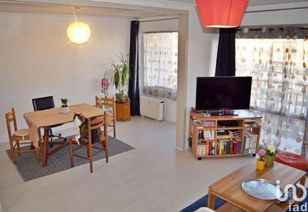 Apartamento com 2 quartos em condomínio em Melun, France N.º 28347
