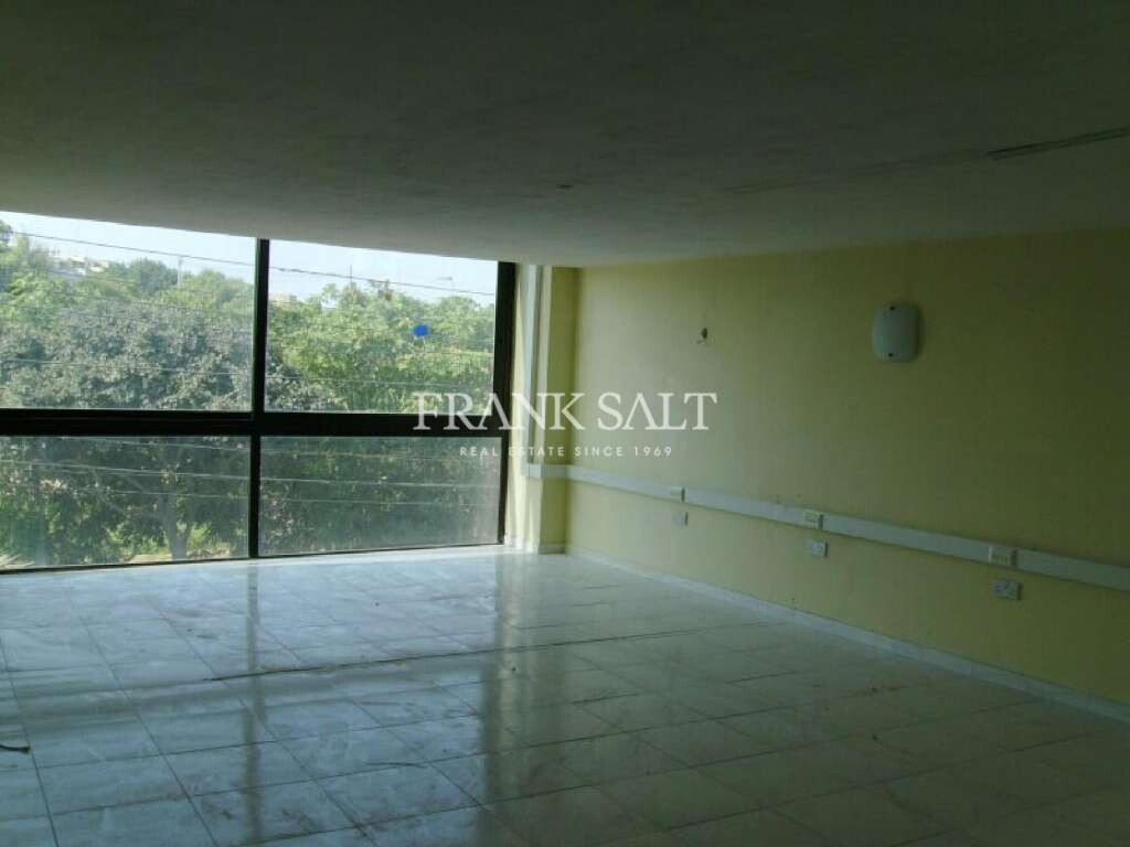 Escritório em Lija, Malta N.º 13059