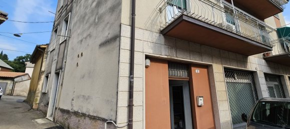 234m² Commercial property in Verona, Italy No. 105011 5