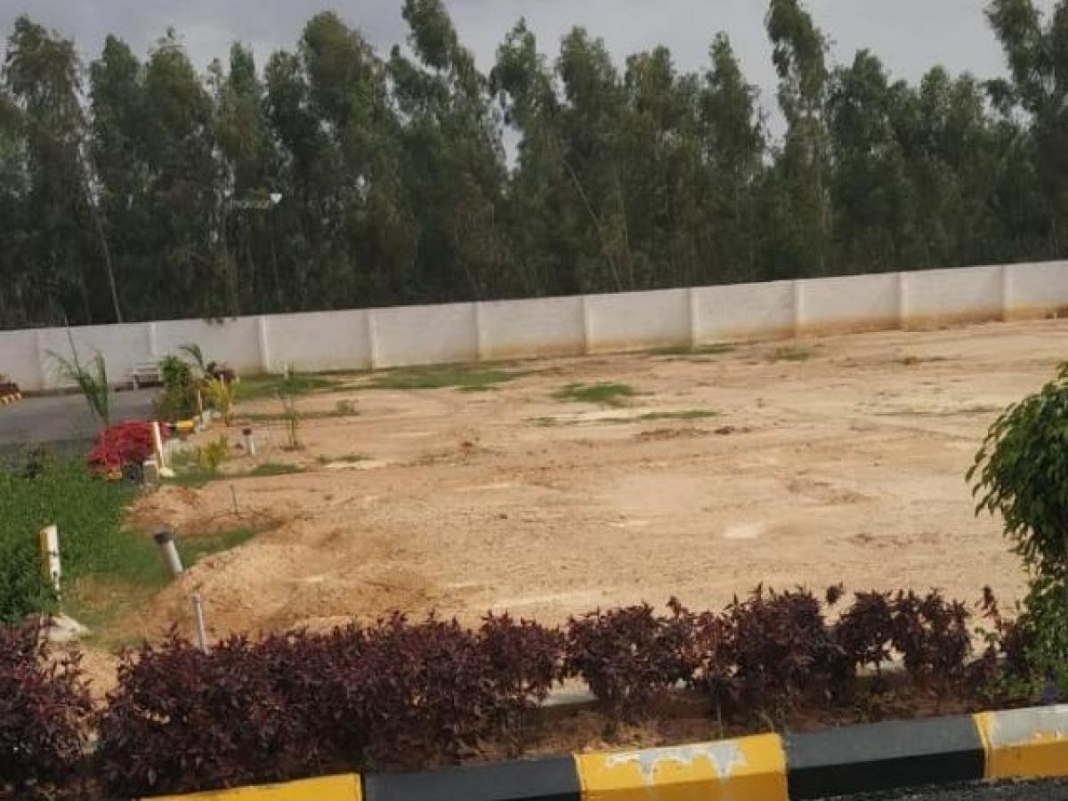  Land in Bangalore, India No. 39974