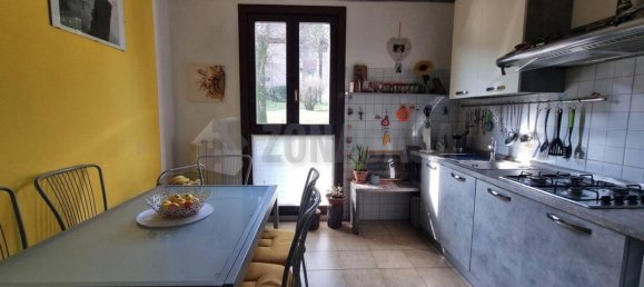 4-salle Maison à Vergiate, Italy No. 179075 12