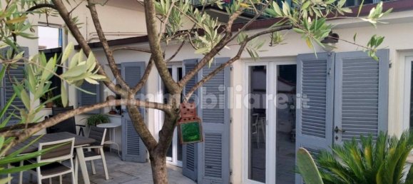 4 bedrooms Apartment in Florence, Italy No. 361852 4