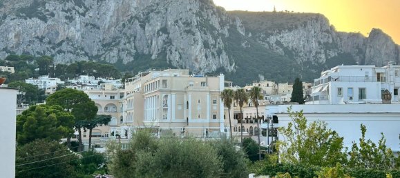 4 bedrooms House in Capri, Italy No. 313993 8