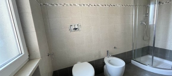 3-Zimmer Wohnung in Livorno, Italy, Nr. 221956 32