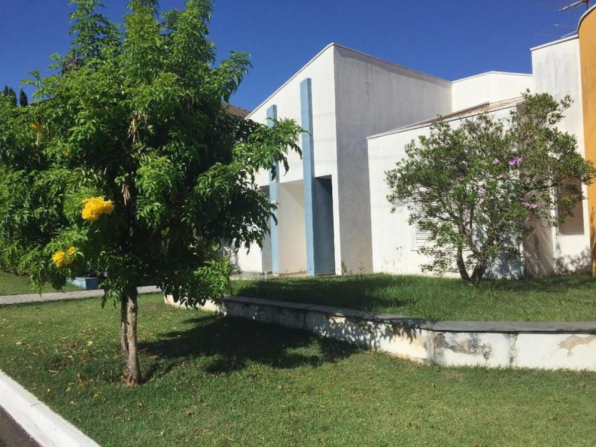 Casa de 4 dormitorios en Sao Paulo, Brazil No. 587174