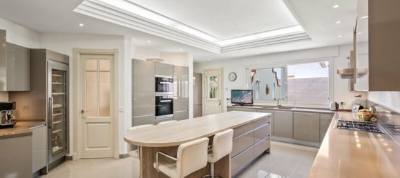 Villa de 6 dormitorios en Marbella, Spain No. 71844 8