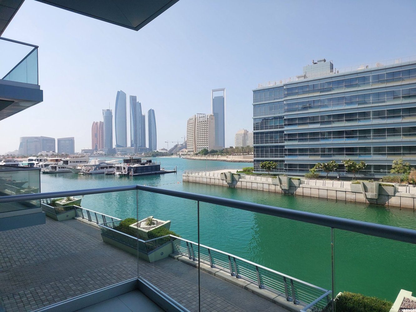 2 غرف نوم شقة في البطين, UAE رقم 5064