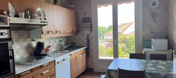 Casa de 5 dormitorios en Limoges, France No. 302993 4